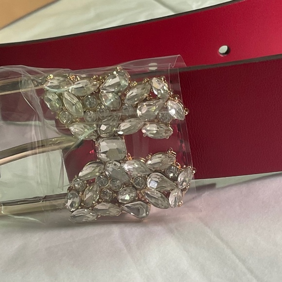 Kate Spade 32mm Rhinestone Flower Belt - Ripe Apple - NWT - Picture 3 of 9